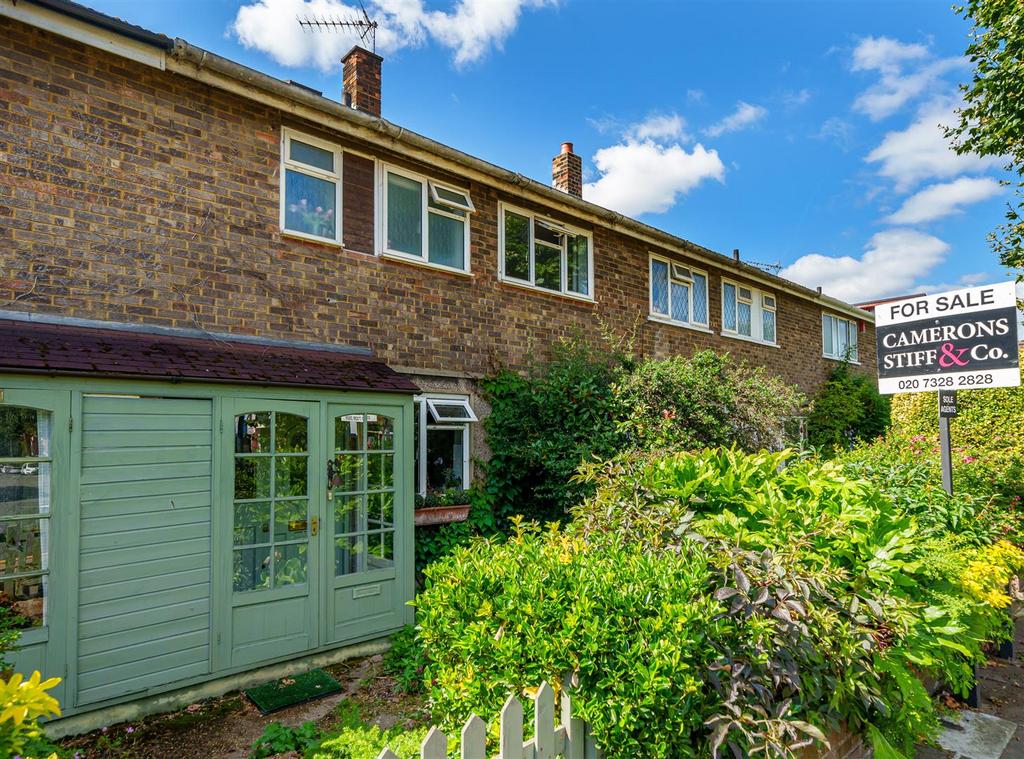 Burnley Road, London NW10 3 bed house £699,950