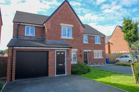 3 bedroom detached house for sale - Holdsworth Drive, Great Harwood