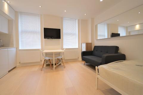 Studio to rent, Churchfield Road, Acton Central W3 6AH