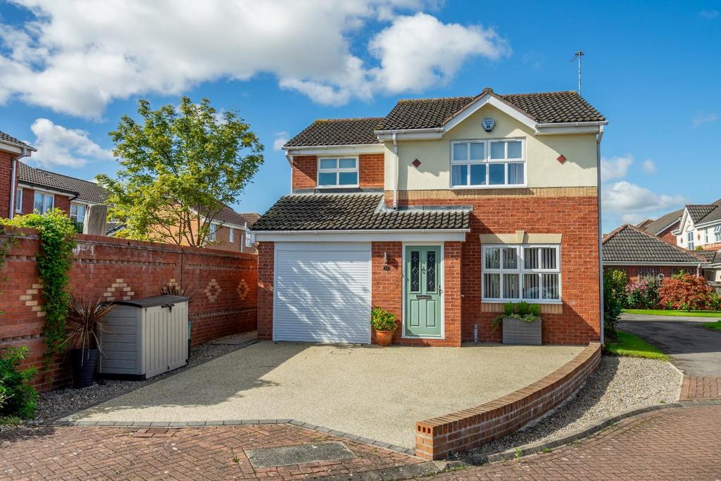 Kensington Road, Rawcliffe, York 3 bed detached house for sale £425,000