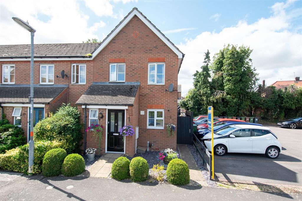 Butterfields, Wellingborough 2 bed house £225,000