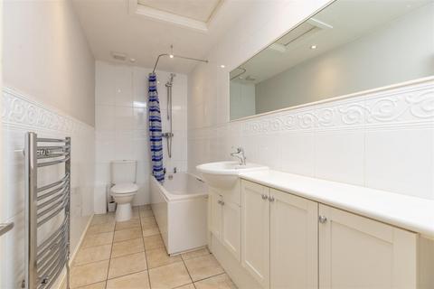 174b South Street, Perth, PH2 8NY