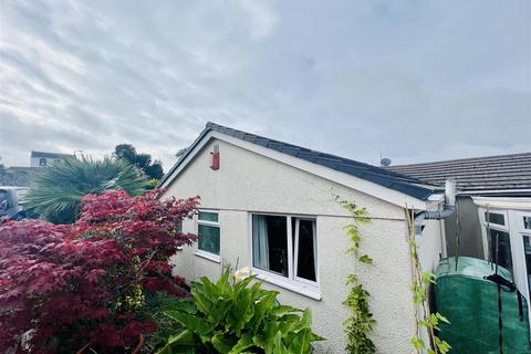 3 bedroom detached bungalow for sale, Golwg Y Mor, Penclawdd, Swansea