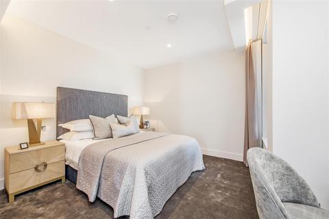 2 bedroom flat for sale, The Corniche, Tower Two, 23 Albert Embankment, Vauxhall, London, SE1