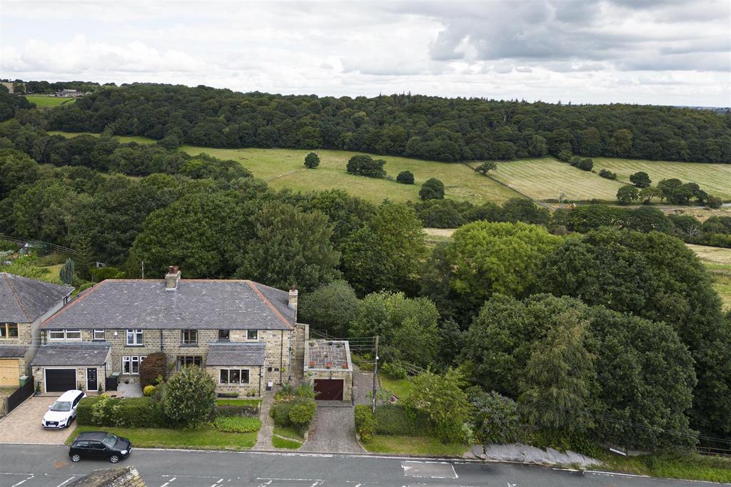 Norton Terrace, Stocksmoor, Huddersfield 4 bed semidetached house for sale £385,000