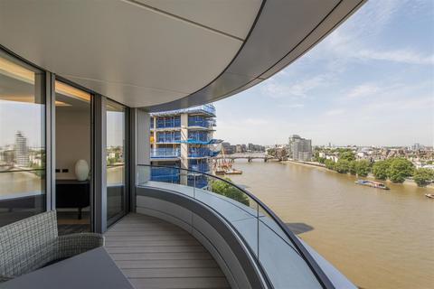 2 bedroom flat for sale, The Corniche, Tower One, 24 Albert Embankment, Vauxhall, London, SE1