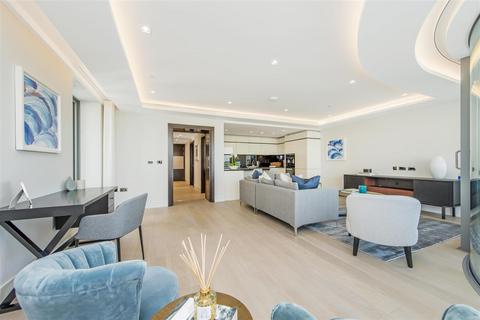 2 bedroom flat for sale, The Corniche, Tower One, 24 Albert Embankment, Vauxhall, London, SE1