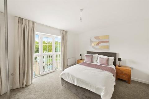 4 bedroom terraced house for sale - Poynder Drive, Snodland, ME6