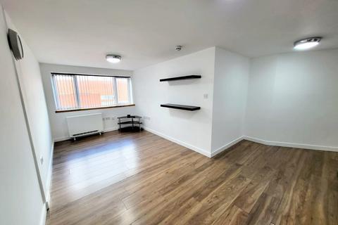 Studio to rent, Flat 21 City Gate, - St. Sepulchre Gate, Doncaster