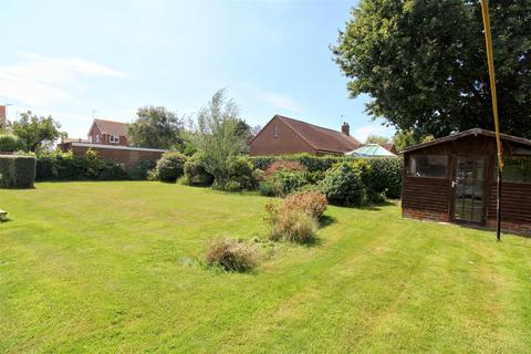4 bedroom detached bungalow for sale - North Way, Seaford