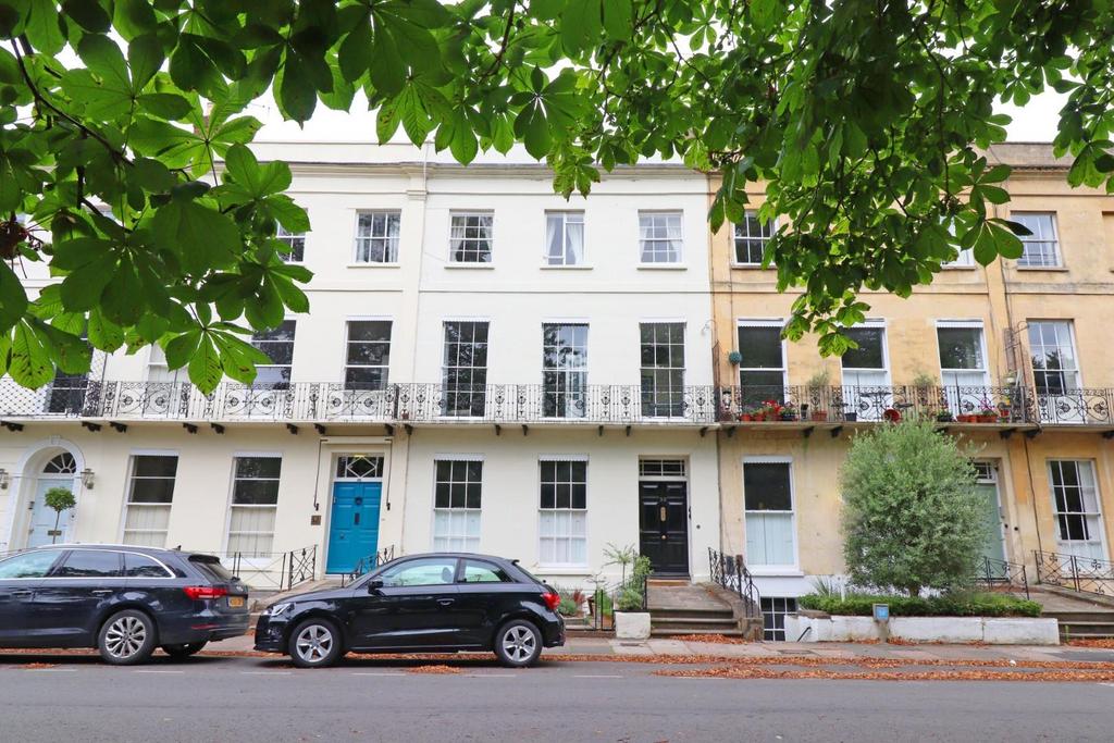 Montpellier Spa Road, Cheltenham 1 bed apartment for sale £200,000