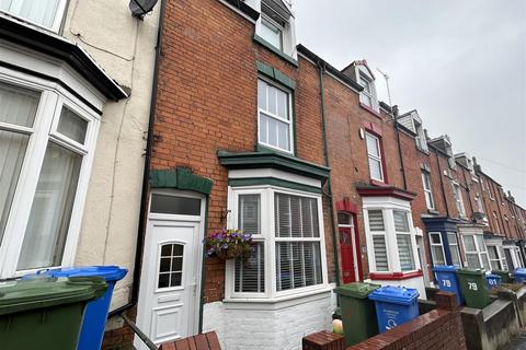 3 bedroom terraced house for sale, Trafalgar Road, Scarborough