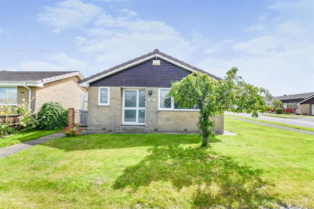 Barrow Road, BartonUponHumber 3 bed detached bungalow £195,000