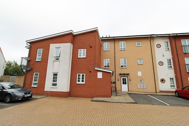 Kingfisher House, Kingfisher Way, Tipton 2 bed apartment £750 pcm (£