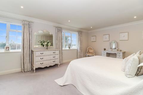 67 Bottrells Lane, Chalfont St Giles, HP8 4EJ