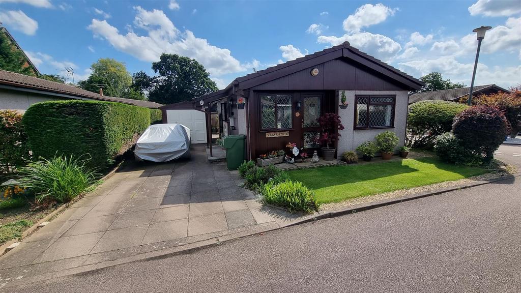 Chapel Lane, Wythall, Birmingham 2 bed park home for sale £150,000