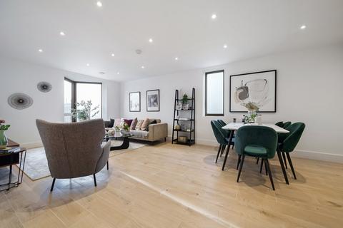 2 bedroom apartment for sale - Hamlet Gate, High Road, London, N2
