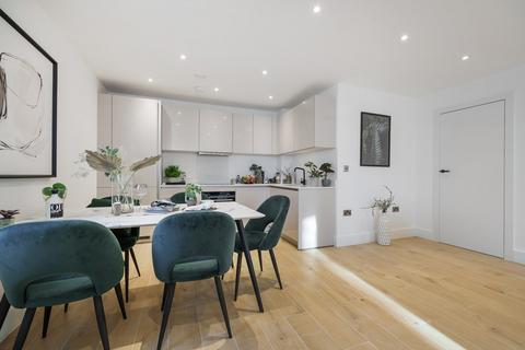 2 bedroom apartment for sale - Hamlet Gate, High Road, London, N2