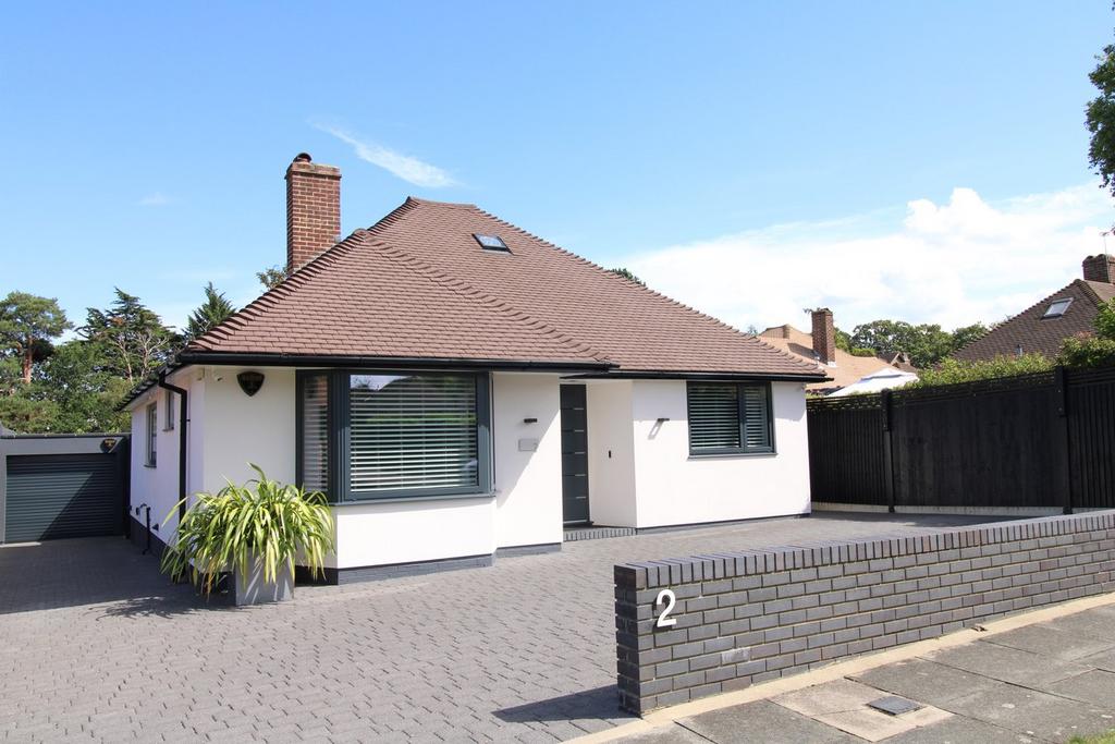 Kemble Drive, Bromley, BR2 2 bed detached bungalow £750,000