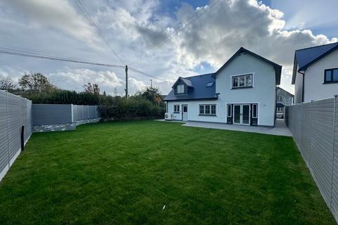 4 bedroom detached house for sale, 7 Cae Crug, Penrhiwllan, Llandysul, SA44