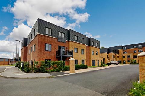 1 bedroom apartment for sale, Springs Court, Cottingham