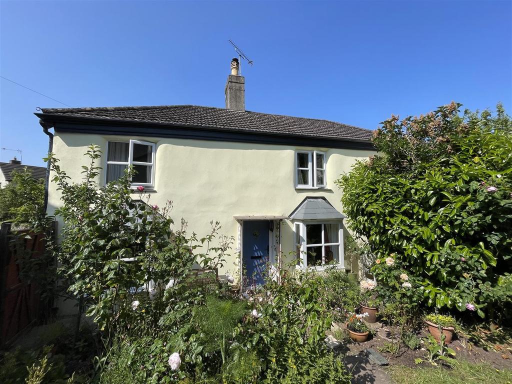 North Street, North Tawton 3 bed detached house for sale £375,000