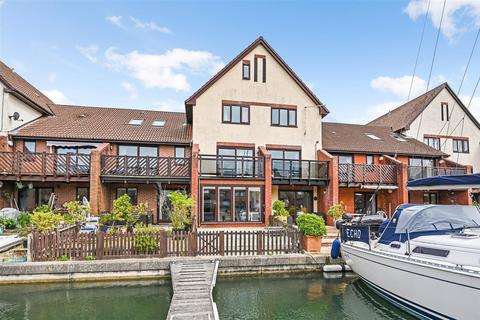 5 bedroom townhouse for sale, Newlyn Way, Port Solent, Portsmouth