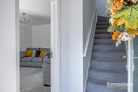 30 Arkwright Road, Tilbury, RM18 8XL