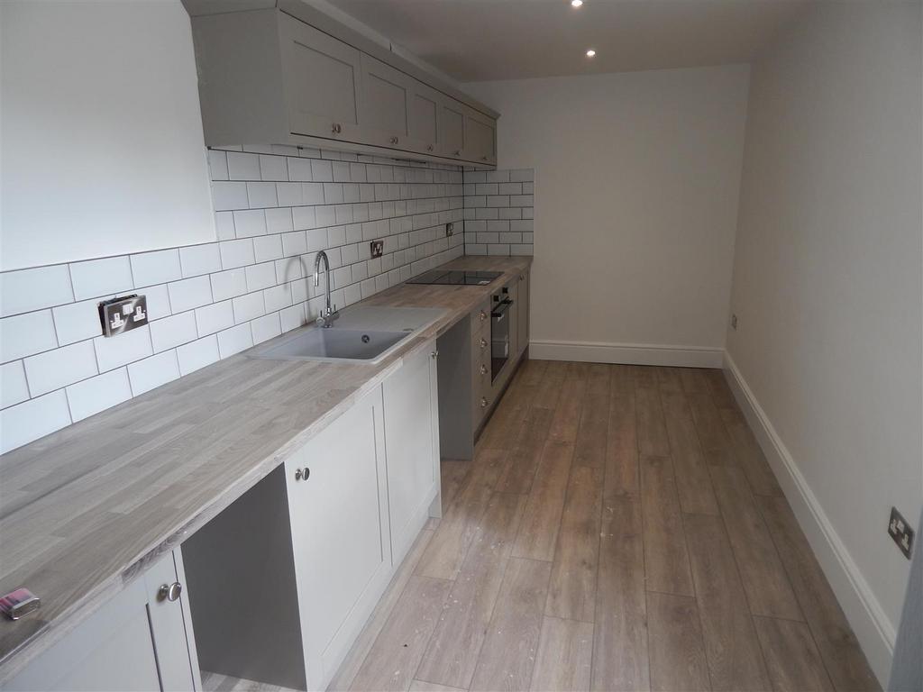 Fitted Kitchen