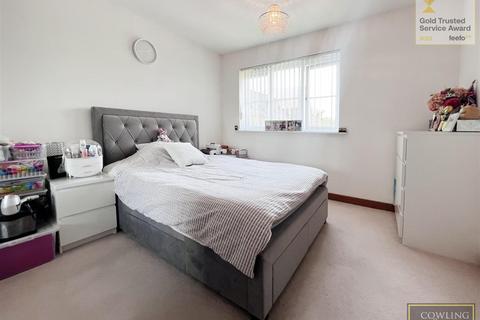 72 Kendal, Purfleet-on-thames, RM19 1LL