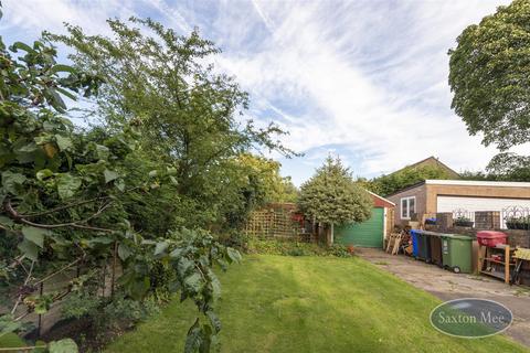 109 Carr Road, Deepcar, Sheffield, S36 2PR