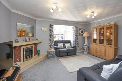 5 Aspull Close, Birchwood, Warrington, WA3 7NE