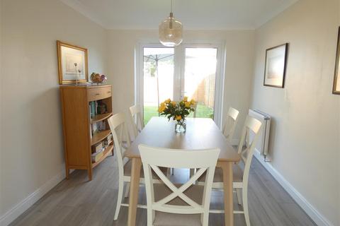 3 Aldermore Drive, Sutton Coldfield, B75 7HW