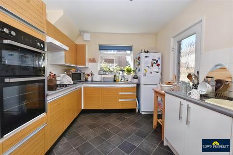 2 bedroom end of terrace house for sale - Havelock Road, Eastbourne