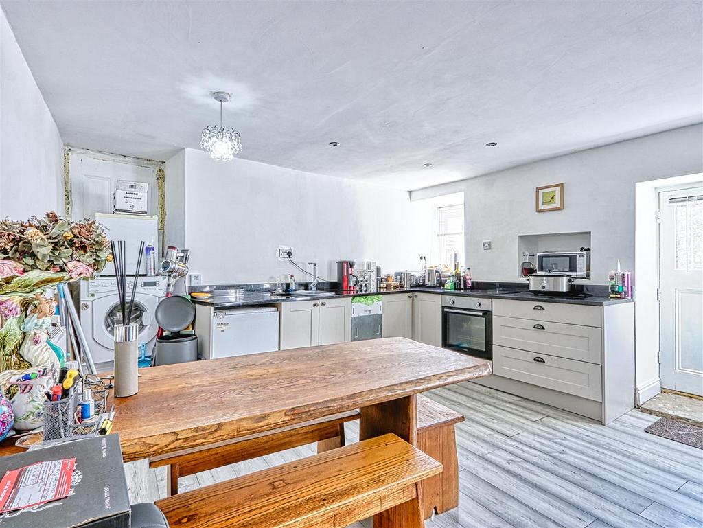 Kitchen diner