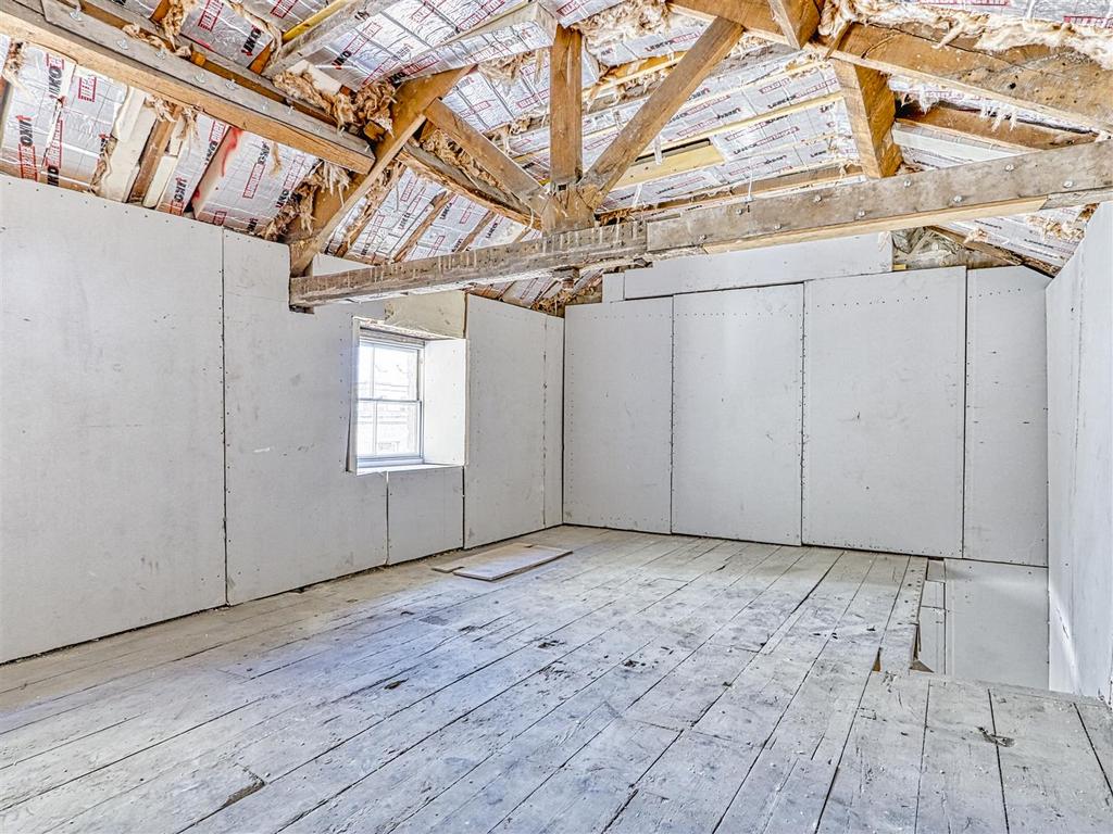 Room above rear of kitchen