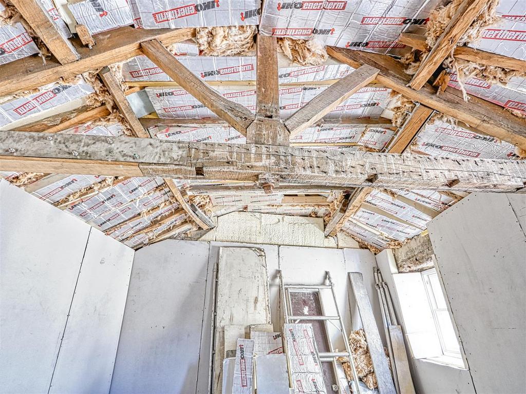 Room above rear of kitchen