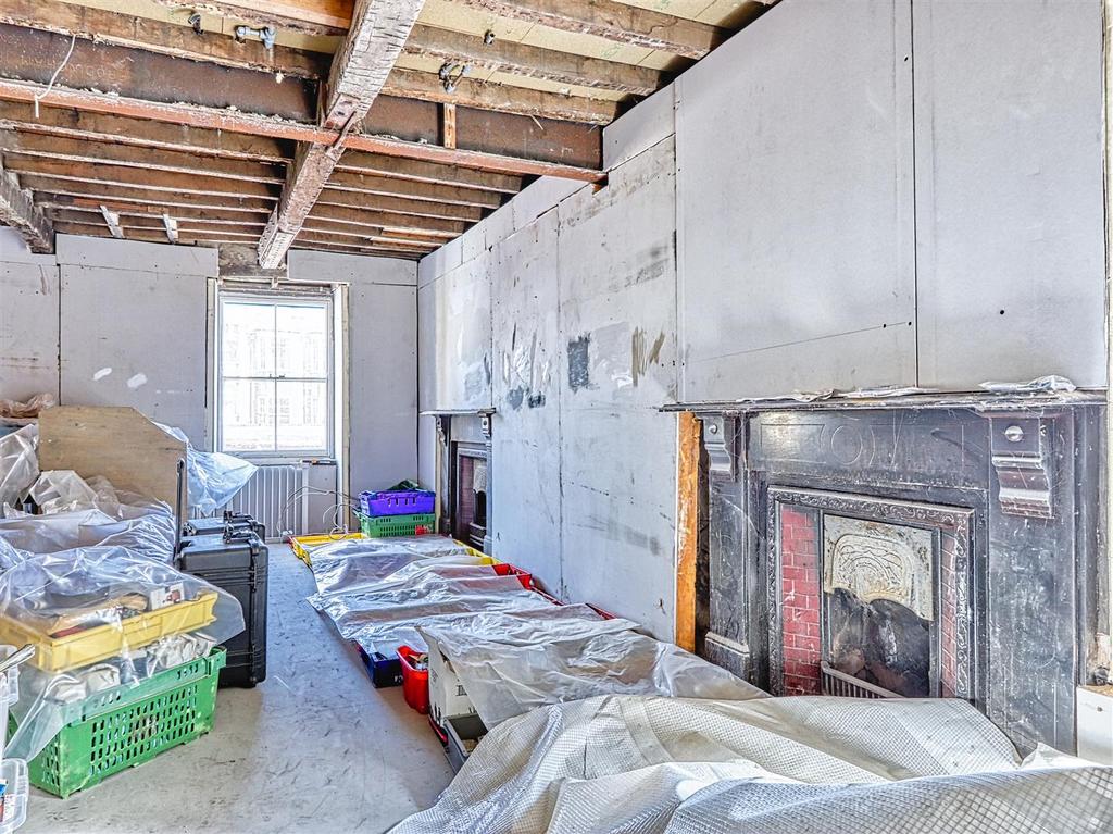 Upstairs room on rh side
