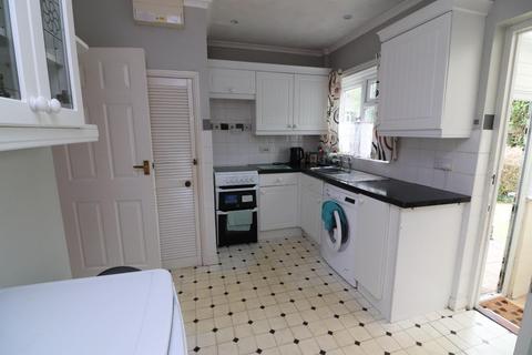 189 Badminton Road, Coalpit Heath, Bristol, BS36 2QA