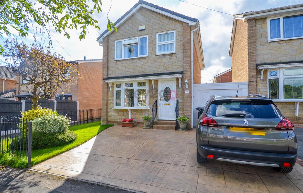 Staniforth Avenue, Eckington... 3 bed detached house £250,000