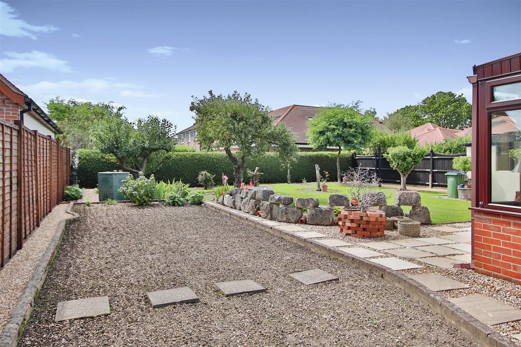 Church Road, Locks Heath 3 bed bungalow £450,000