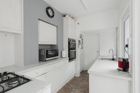 78 Miles Road, Epsom, KT19 9AD