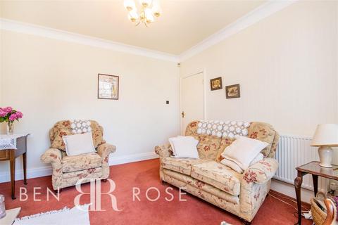 20 Bishopsway, Penwortham, Preston, PR1 9HU