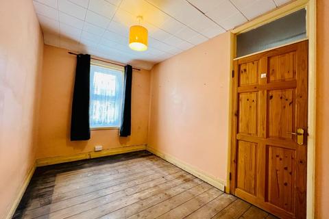 43 Dudley Road, Folkestone, CT19 6DA