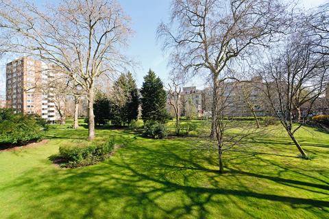 2 bedroom flat to rent, Elm Park Gardens, Chelsea SW10