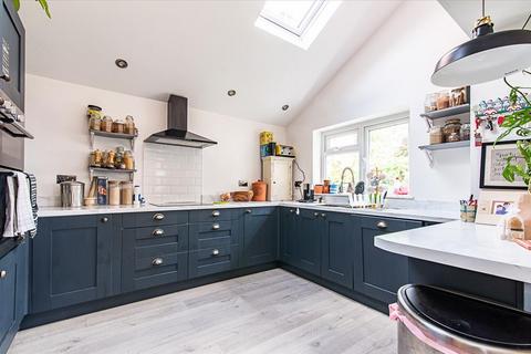 10 Copse Close, Burton Joyce, Nottingham, NG14 5DD