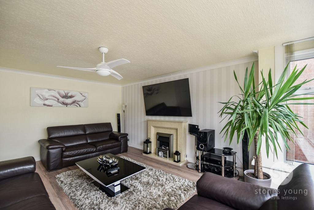 Northcliffe, Great Harwood, Blackburn, BB6 3 bed detached house £374,950