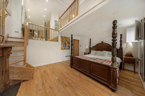 4 bedroom terraced house for sale, Stephendale road, London, SW6