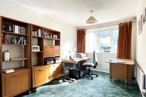 66 Glendale, Swanley, BR8 8TB