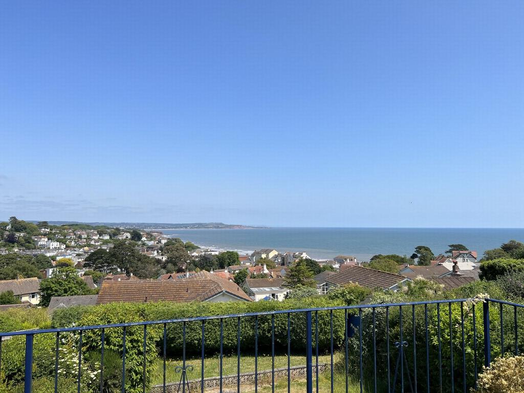 West Cliff Park Drive, Dawlish, EX7 3 bed detached house for sale £